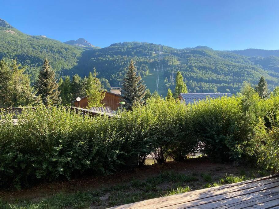 Appartement 4 Pers Grande Terrasse Vue Pistes Ski Saint-Chaffrey Exterior photo